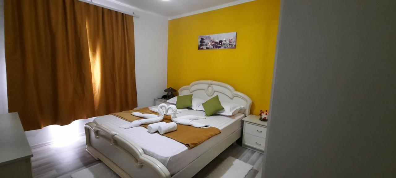 Apartament Clara Permet Exterior photo